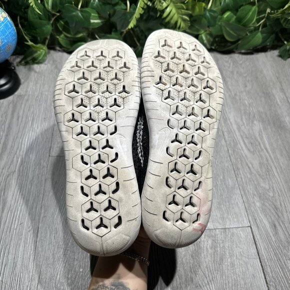 Nike Free RN Flyknit 2018 942839-001 Womens Sz  8.5 Black Athletic Running Shoes - Picture 7 of 9